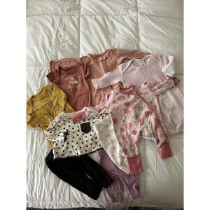 Girls Infant New Born 9 Pc Lot Clothing Mixed Outfits Sleeper